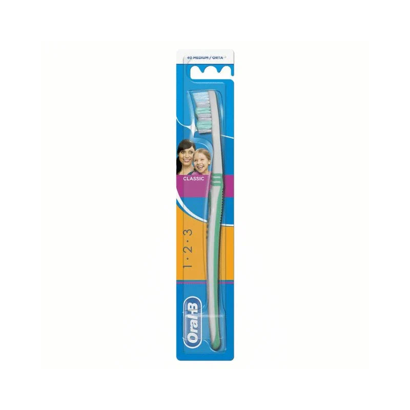 ORAL B BROSSE À DENT 3 EFFECT CLASSIC 40 MEDIUM