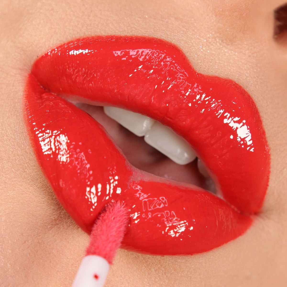 RELOVE BABY GLOSS BABE